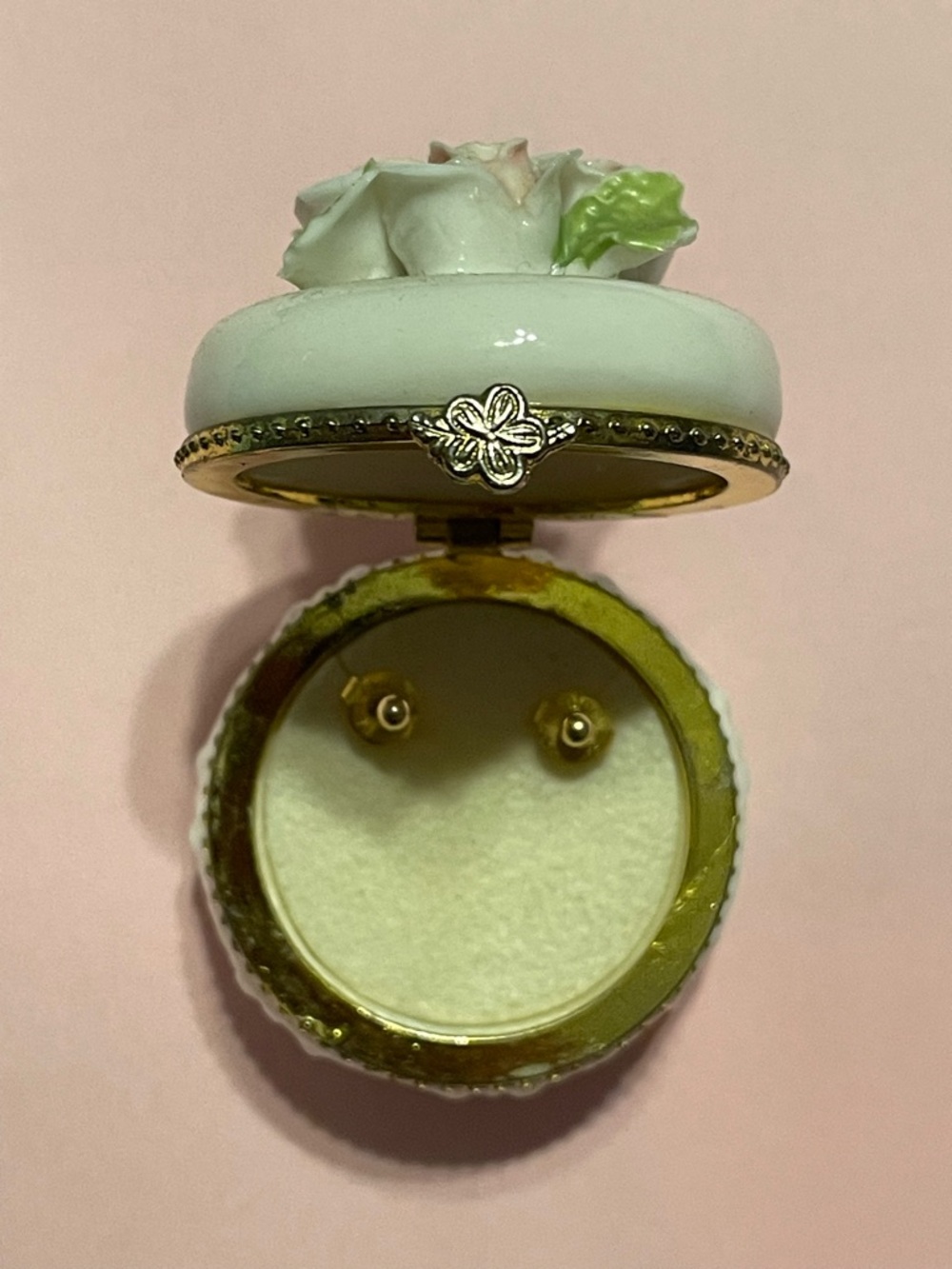 14K / 585 Solid Gold Pierced Stud Ball Earrings & Rose Flower Porcelain Box